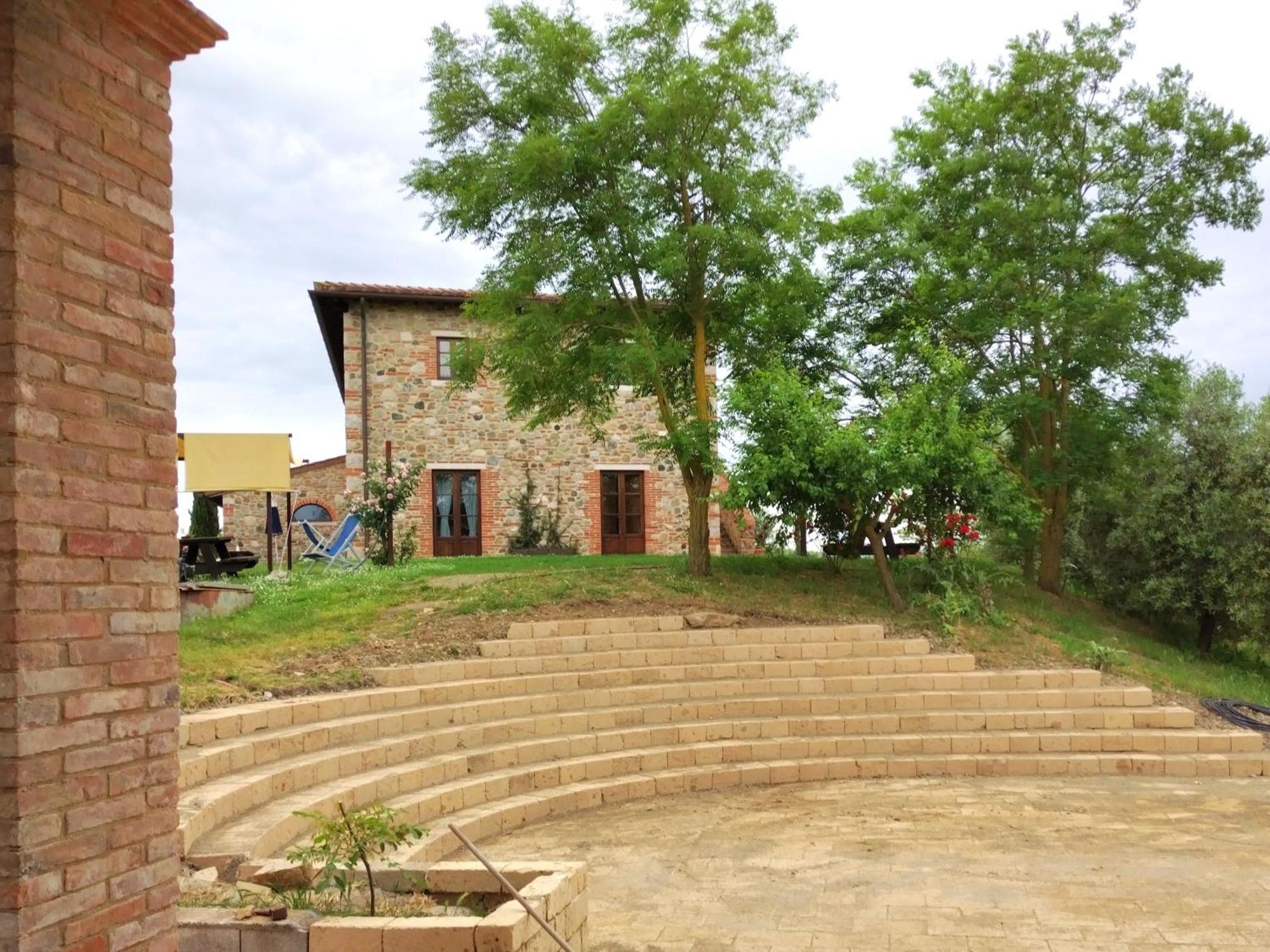 Agriturismo Podere Campaini Volterra Exterior photo