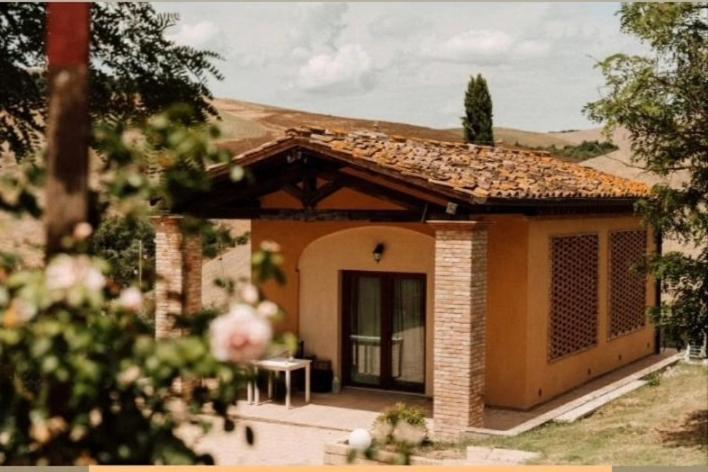 Agriturismo Podere Campaini Volterra Exterior photo