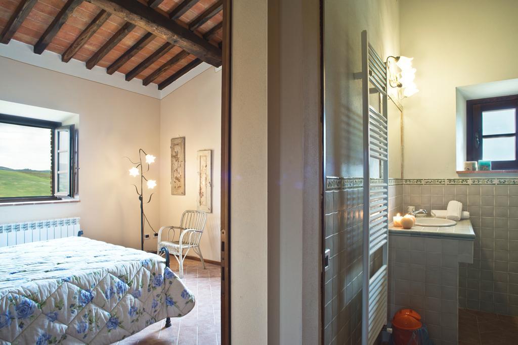 Agriturismo Podere Campaini Volterra Exterior photo