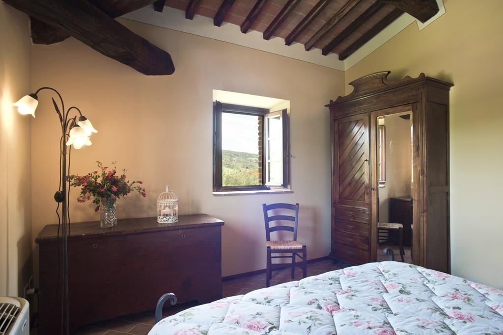 Agriturismo Podere Campaini Volterra Exterior photo