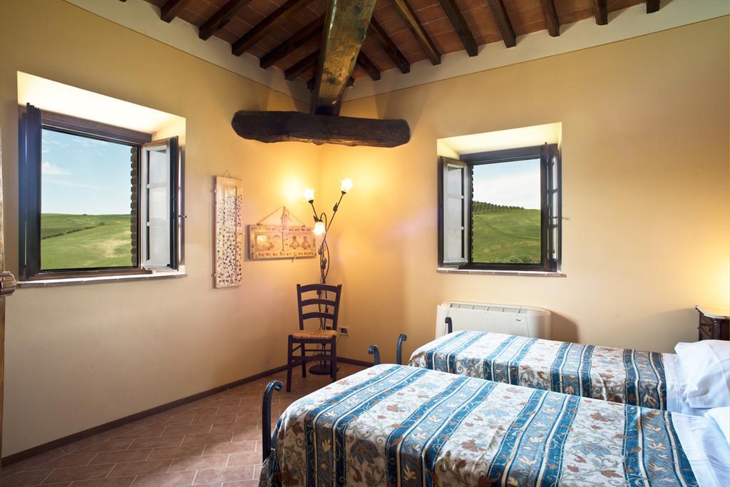 Agriturismo Podere Campaini Volterra Exterior photo