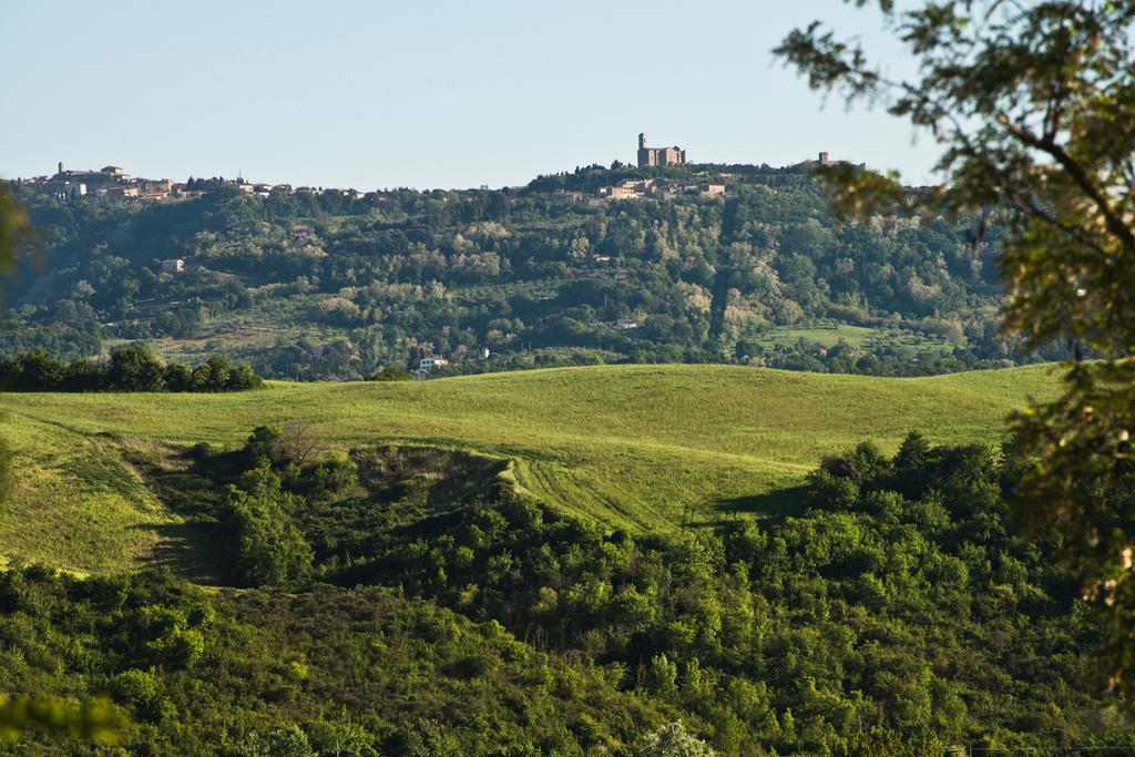 Agriturismo Podere Campaini Volterra Exterior photo